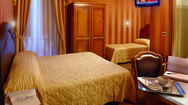 Hotel-Forte-Roma-Camere-53